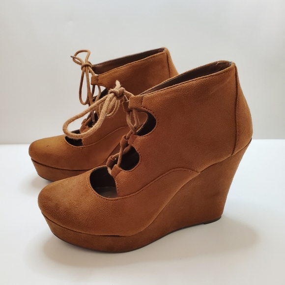 Y•Not? Camel Lace Up Platform Wedge Sz 8.5 - Picture 9 of 14
